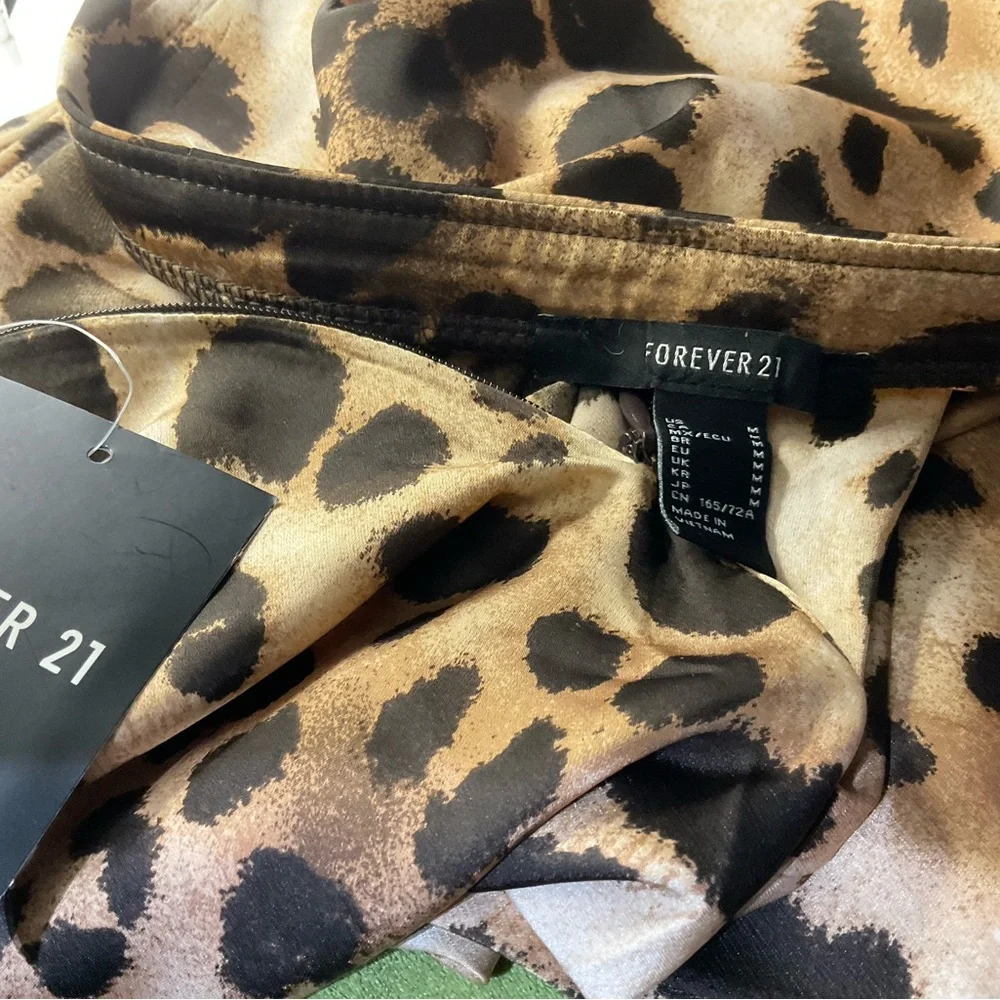 NWT Forever 21 Animal Print Maxi Skirt - Picture 2 of 4